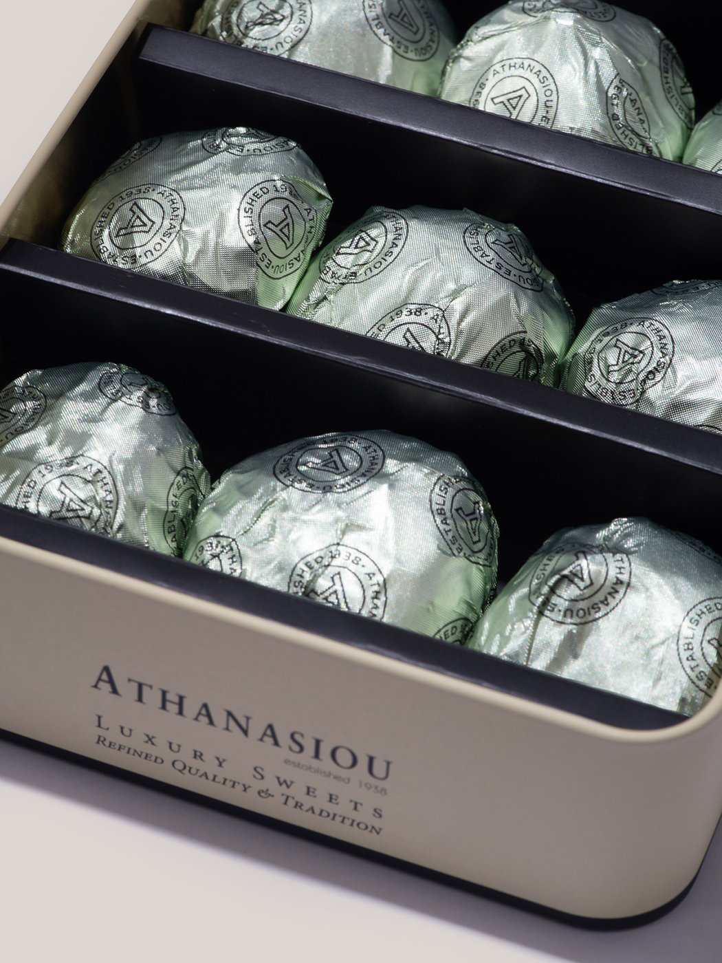 Συκοκάρυδο 9 τμχ – 450g  (μεταλλική κασετίνα)